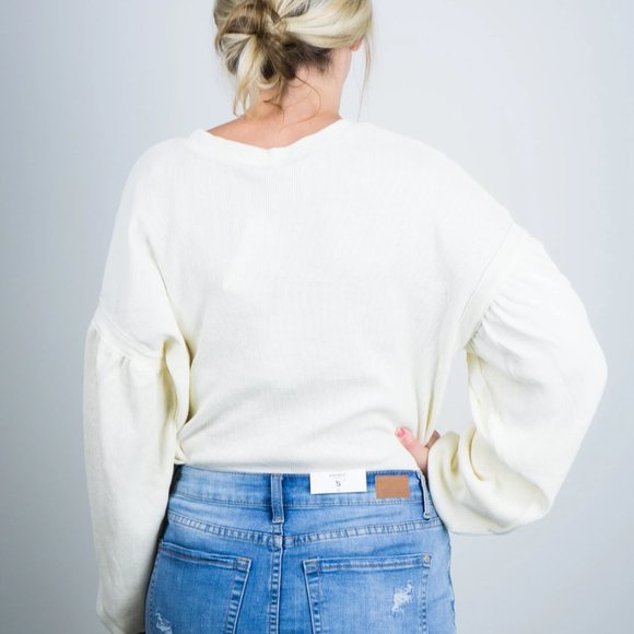 Z Supply Gathered Sleeve Thermal Waffle Top - Picture 4 of 11